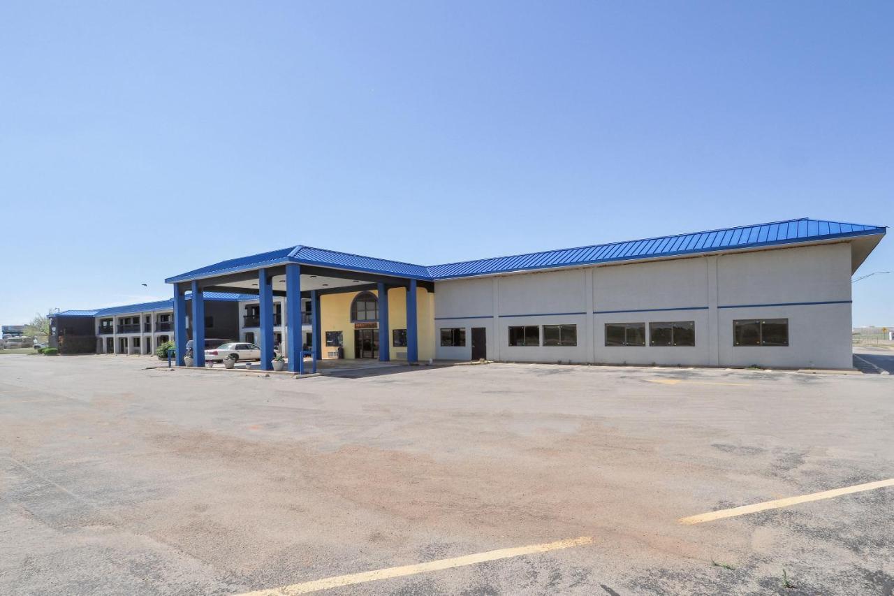 Lonestar Inn & Suites, Erick Ok Hwy 40 By Oyo ภายนอก รูปภาพ